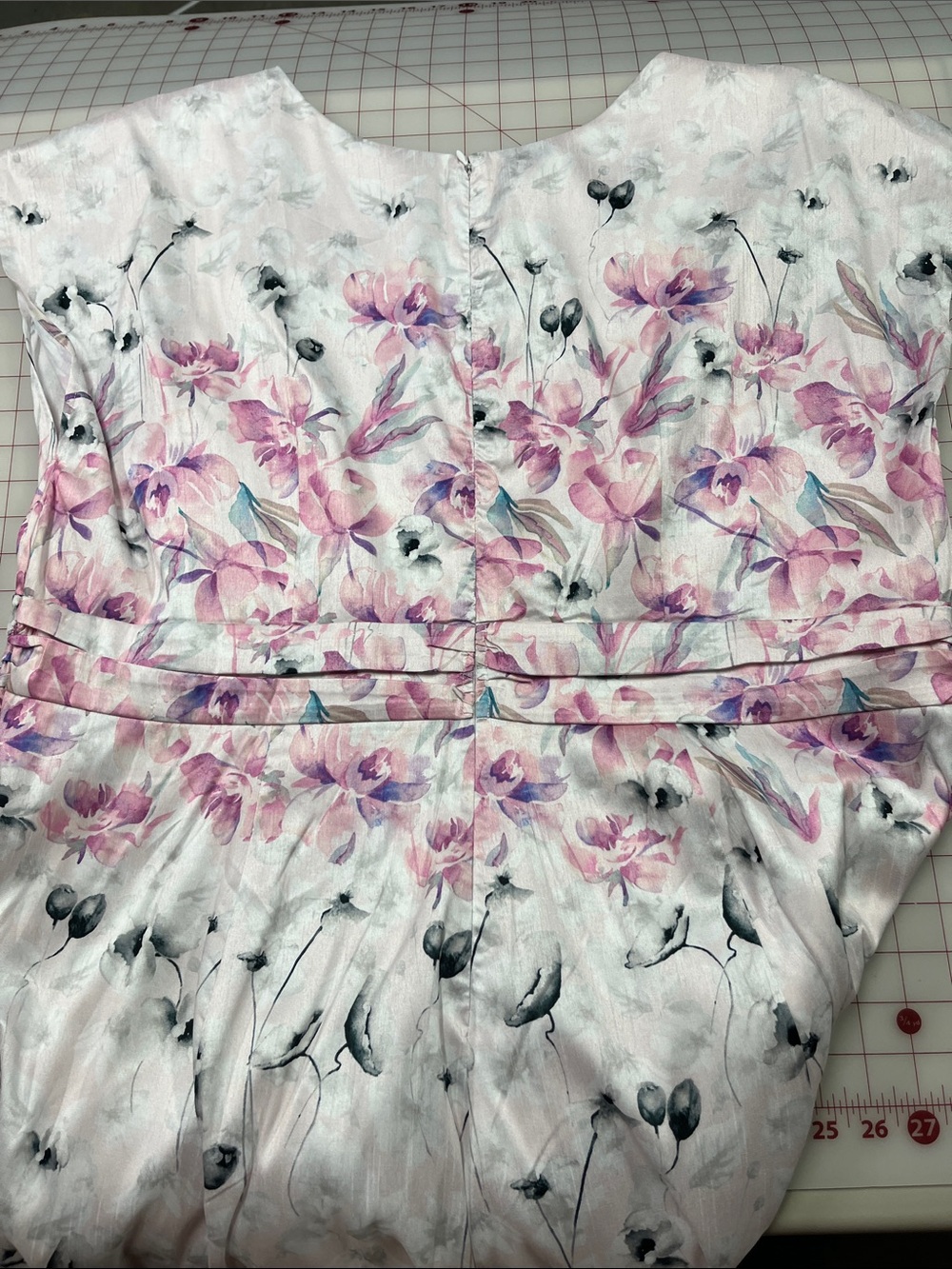 ESHAKTI Party Event Guest Pink Floral Cap SV Split V-Neck Waist Detail Dress 26W - Picture 9 of 16